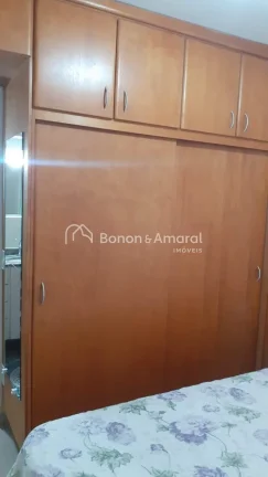 Imagem Linda casa térrea, de 2 quartos e 3 vagas cobertas.

Sala ampla de estar/TV
Sala de jantar, cozinha...