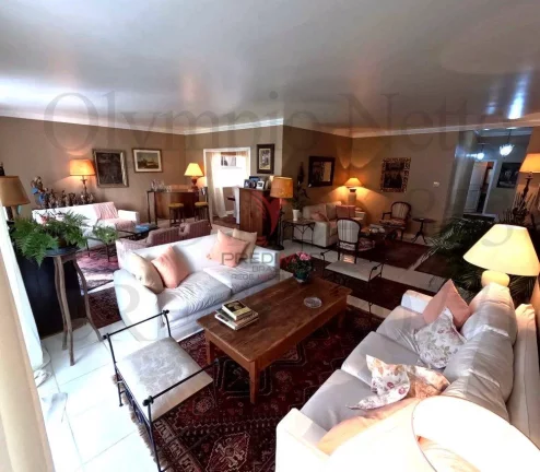 Imagem Lindo Apartamento em Higienópolis
