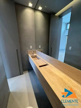 Imagem Excelente casa Linear no Alphaville