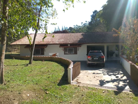 Imagem CHACARA A VENDA EM PIRACAIA DIVISA COM NAZARE PAULISTA