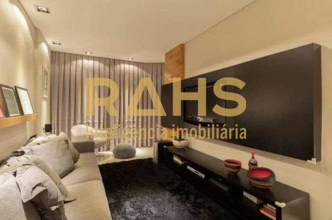 Imagem Linda cobertura duplex para venda! O imóvel está localizado no coração da cidade de Joinville. A...