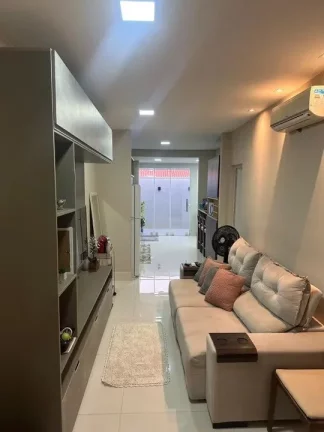 Imagem Casa em Condomínio para Venda em Cuiabá / MT no bairro Jardim Imperial
