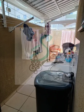 Imagem Venda de apartamento no Residencial Cosmos, Campinas. 2 dormitórios com armários, sala com varanda, cozinha com armários, lavanderia, banheiro, vaga