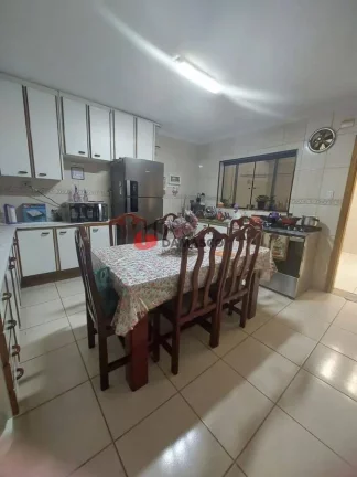 Imagem Sobrado para Venda com 2 Quartos, 2 Vagas, Osvaldo Cruz, São Caetano do Sul - SP