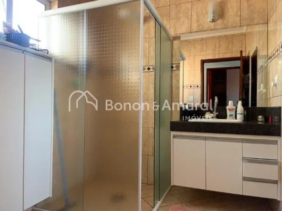 Imagem Casa à venda no Residencial Itapema, em Valinhos, São Paulo, com 210m² de área construída e um ...