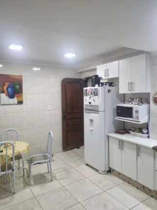 Imagem VENDO LINDO SOBRADO NO RESIDENCIAL INGAÍ COM 03 DORMITÓRIOS!