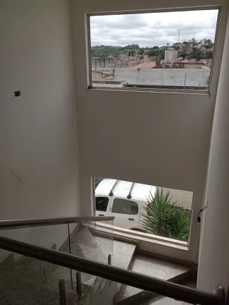 Imagem Sobrado com 3 dormitórios à venda, 180 m² por R$ 1.200.000,00 - Centro - Poá/SP