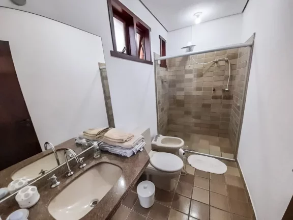 Imagem ENSEADA - CASA EM CONDOMÍNIO FECHADO - 310 M² DE ÁREA CONSTRUÍDA - LAZER.