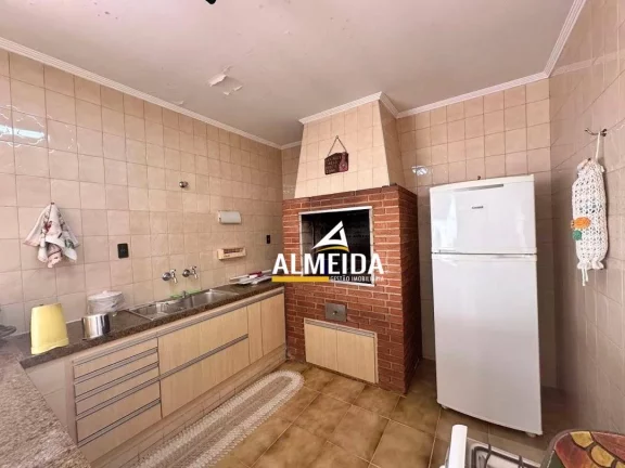 Imagem Casa com 3 dormitórios à venda, 334 m² por R$ 1.200.000,00 - Jardim São Paulo - Rio Claro/SP