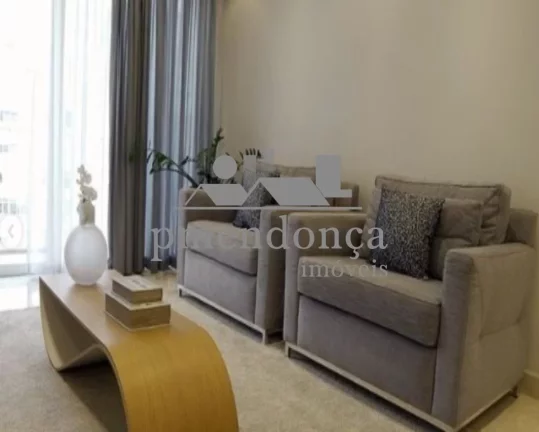 Imagem Excelente apartamento reformadíssimo na Rua Baronesa de Itú..