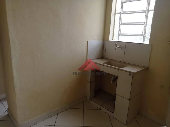Imagem Kitnet com 1 dormitório à venda, 340 m² por R$ 130.000,00 - Brasilândia - São Gonçalo/RJ