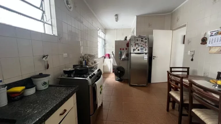 Imagem Casa Sobreposta Alta à venda, em excelente localização na Ponta da Praia, em Santos