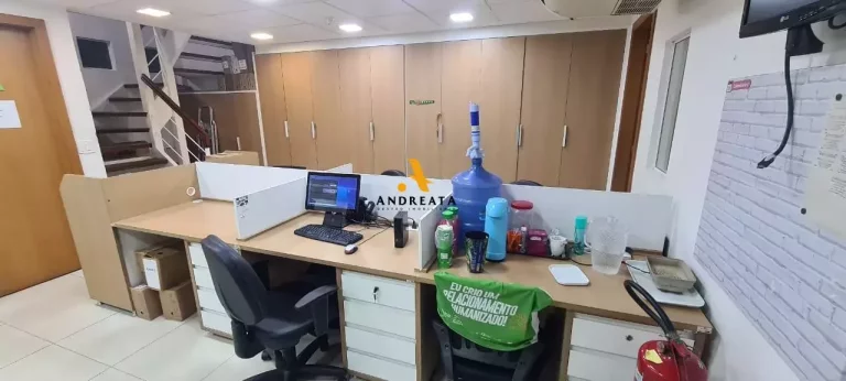 Imagem Barra da Tijuca - O 2 Corporete ... Offices - Vendo conjunto de loja triplex - totalmente refomada!