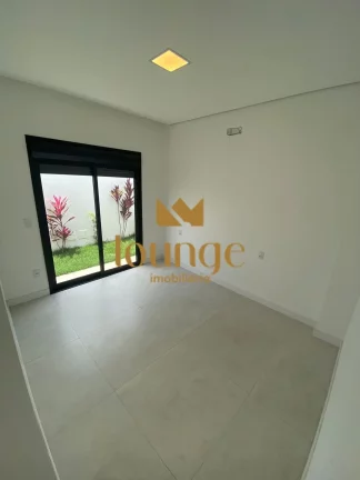 Imagem Casa À Venda em Condomínio Alphaville Zona Sul-Votorantim