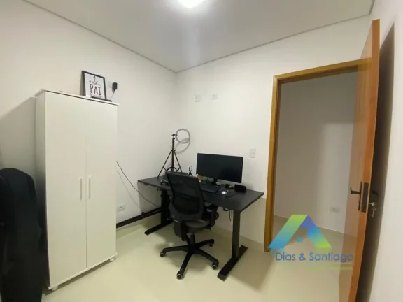 Imagem SANTO ANDRÉ Apartamento sem condomínio, 84M²,3 dormitórios, espaço gourmet, 2 vagas ótimo valor e localização !!!