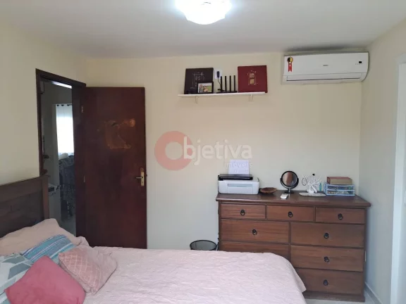 Imagem Casa Individual em condominio, 2 quartos, Bacaxá, Saquarema - RJ