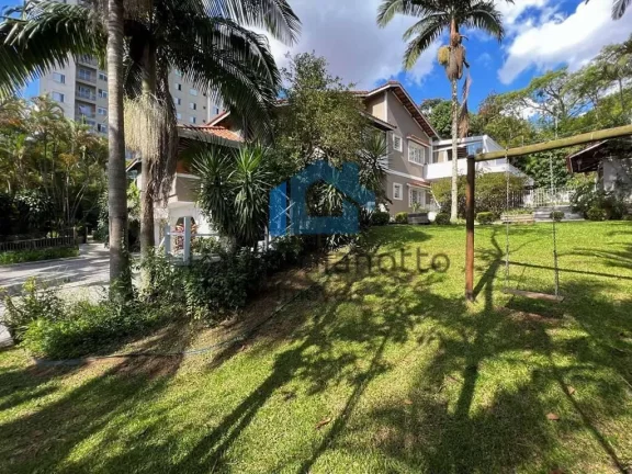 Imagem Imóvel de Alto Padrão (duas casas) Condomínio Fechado