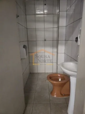 Imagem Galpão comercial para locação
Área total de 1.200m² com piso nivelado a laser e pé direito de ...