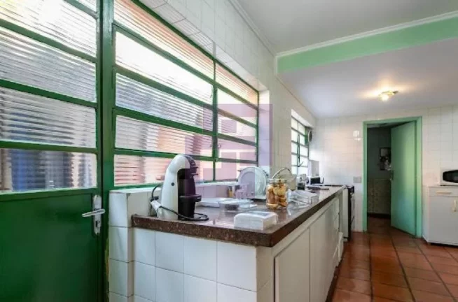 Imagem Casa Charmosa a venda em rua fechada com vista para o Joquei
