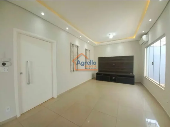Imagem Casa à venda no bairro CONOMÍNIO JARDIM HÉLIO CRUZ - Mogi Mirim/SP