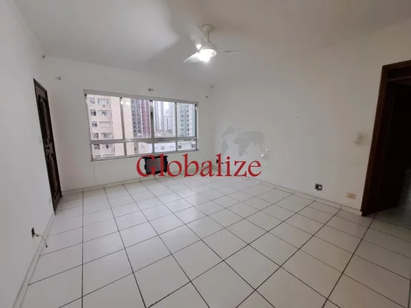 Imagem More na Pompéia, pertinho do mar são 3 dormitórios, dependência completa, com elevador e vaga por R$ 690.000,00