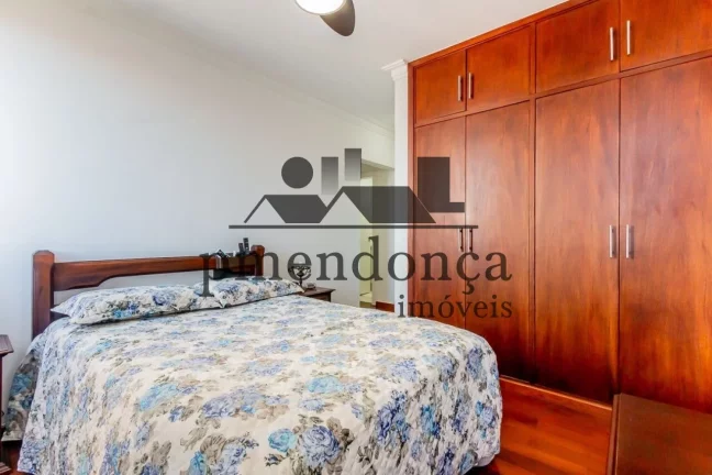 Imagem Apartamento reformado em Perdizes com 105m², 3 quartos (1suíte) e 1 vaga.