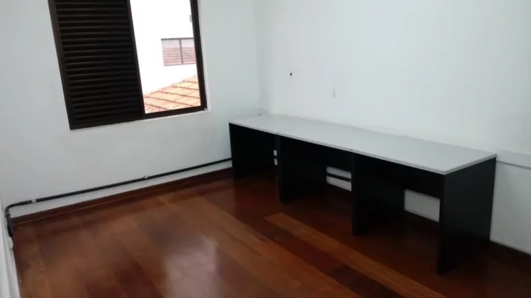 Imagem Apartamento em prédio comercial no Itaim Bibi