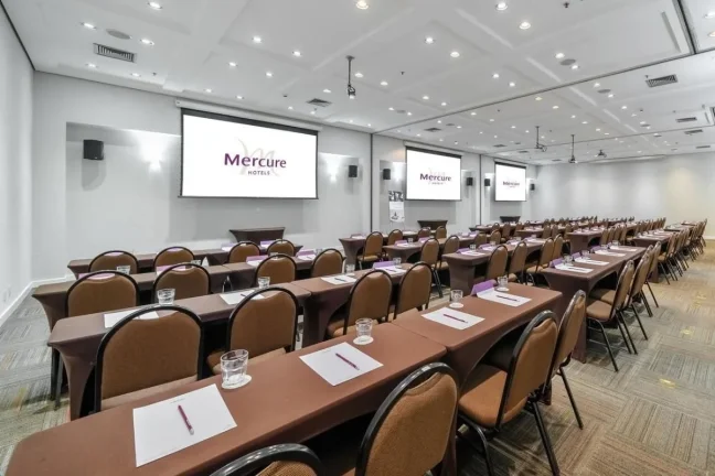 Imagem Flat disponível para locação no Mercure Guarulhos, com 32m², 1 dormitório e 1 vaga