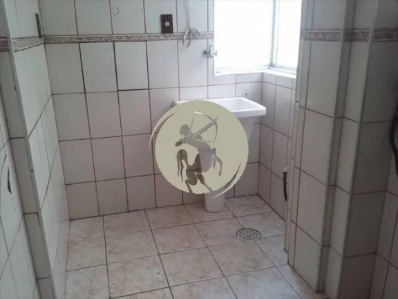 Imagem DIVIDIDO DEU UM BOM QUARTO E SALA COM SACADA