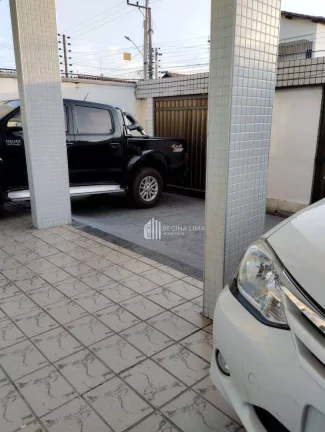 Imagem Casa duplex pronta para morar, 5 dormitórios à venda por R$ 850.000,00 - Nossa Senhora das Graças - Teresina/PI