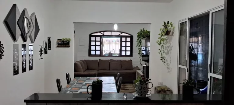 Imagem Sobrado com 3 dormitórios à venda, 138 m² por R$ 490.000,00 - Vila Sol Nascente - Suzano/SP
