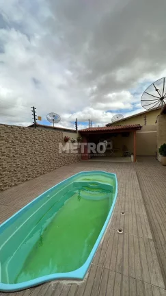 Imagem Casa para fins comerciais, 12x25, 03 cômodos, 02 salas, 02 wcs