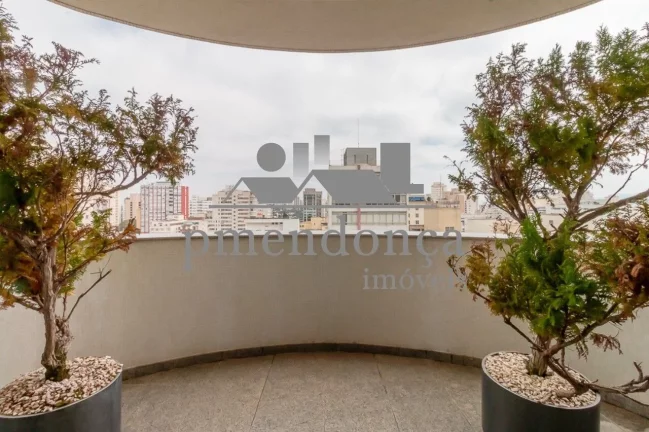 Imagem Belíssima Cobertura Duplex com 623m², 3 suítes e 6 vagas