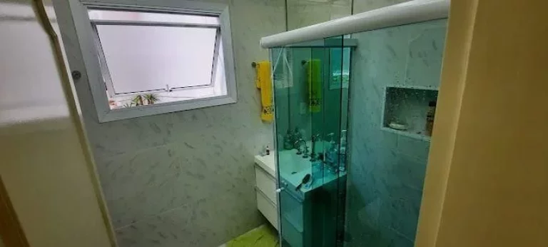 Imagem APARTAMENTO SUPER AMPLO CLEAN, MOBILIADO, COM VISTA PARA O MAR