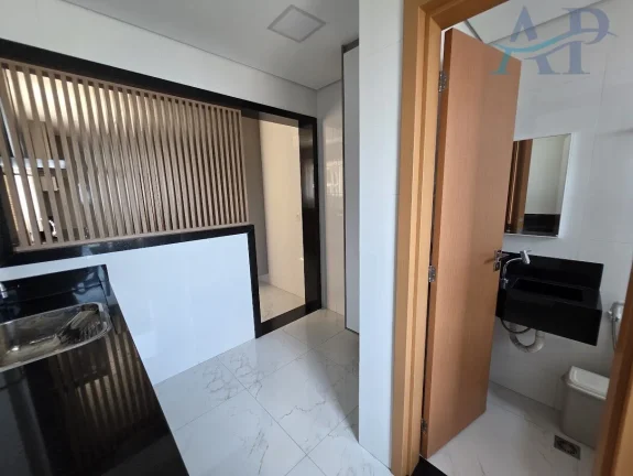 Imagem Apartamento no Canto do Forte em Praia Grande com 4 Dormitórios e 3 Vagas