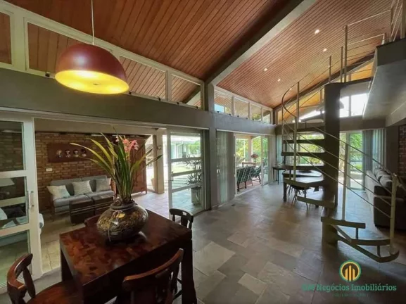 Imagem Casa MOBILIADA 4d (3sts) , lareira, piscina, anexos gourmet/multiuso!