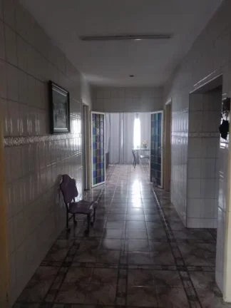 Imagem Sobrado à venda, 300 m² por R$ 650.000,00 - Vila Figueira - Suzano/SP