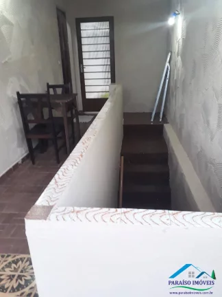 Imagem Oportunidade única: Casa no centro com 2 pisos independentes.