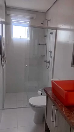 Imagem Apartamento com 3 suítes finamente mobiliado, vista para o mar na Barra Norte