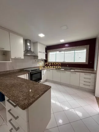 Imagem Casa Espetacular no Santa Marina – 4 Suítes na Barra da Tijuca