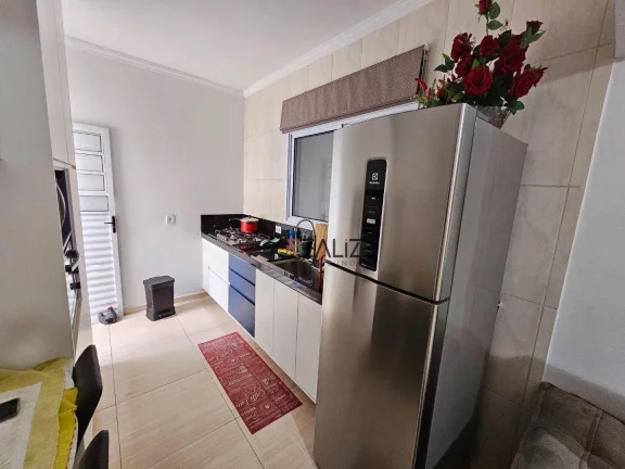Imagem Casa com 2 dormitórios à venda, 113 m² por R$ 520.000 - Parque Residencial Sabiás - Indaiatuba/SP