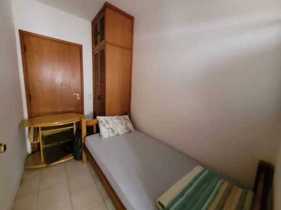 Imagem PITANGUEIRAS – NA SEGUNDA QUADRA DA PRAIA, 2 VAGAS DE GARAGENS, 110 M² ÚTEIS, CONDONDOMÍNIO BAIXO.