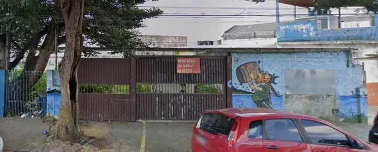 Terreno à Venda, 553 m² em Centro - Carapicuíba