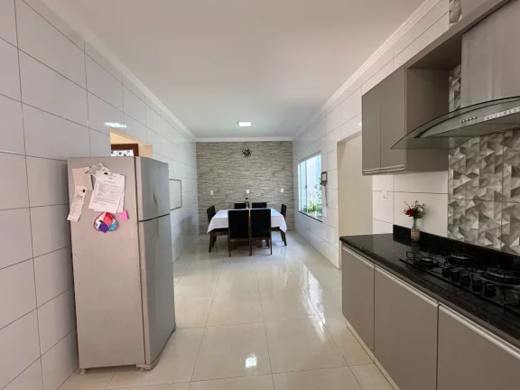 Imagem Casa de vila para venda em Esplanada Primo Meneghetti II com 3 quartos, sendo 1 suíte, 142m2