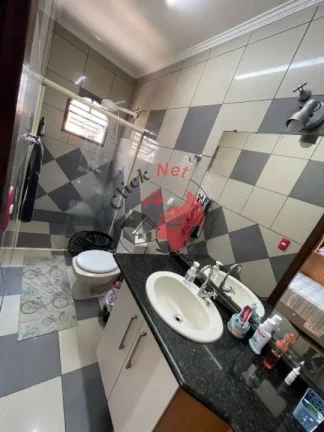 Imagem Ótimo Sobrado com 3 suítes e 4 vagas à Venda no bairro Osvaldo Cruz em São caetano do Sul