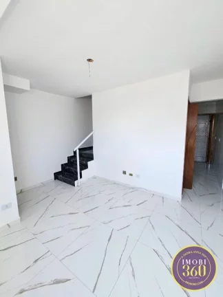 Imagem Condomínio Fechado 02 dormitórios sendo 02 suítes com 02 vagas Vila Granada