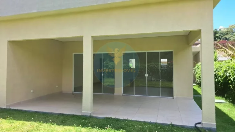 Imagem Casa em Condomínio a Venda no bairro Granja Viana - Carapicuíba, SP