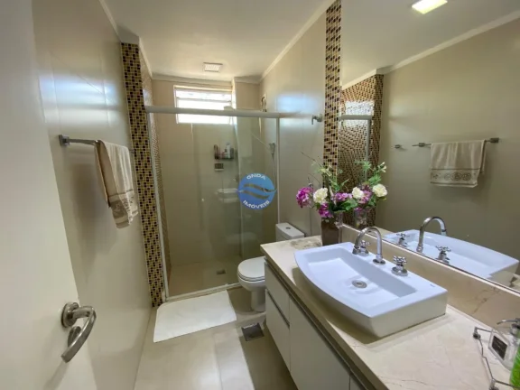 Imagem Apartamento a venda em Santos na Pompeia vista mar