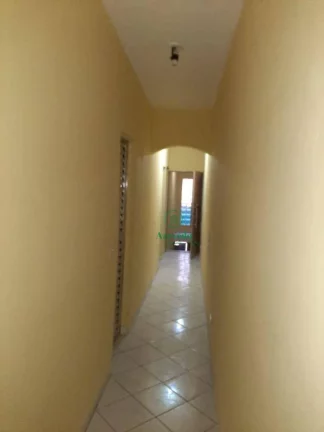 Imagem Sobrado com 5 dormitórios à venda, 280 m² por R$ 490.000,00 - Vila Carmela I - Guarulhos/SP