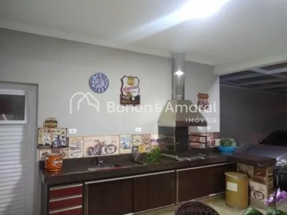 Imagem CASA A VENDA NO JARDIM MYRIAN MOREIRA DA COSTA - CAMPNAS
- 03 quartos sendo 03 Suítes
- 02 Salas
- ...